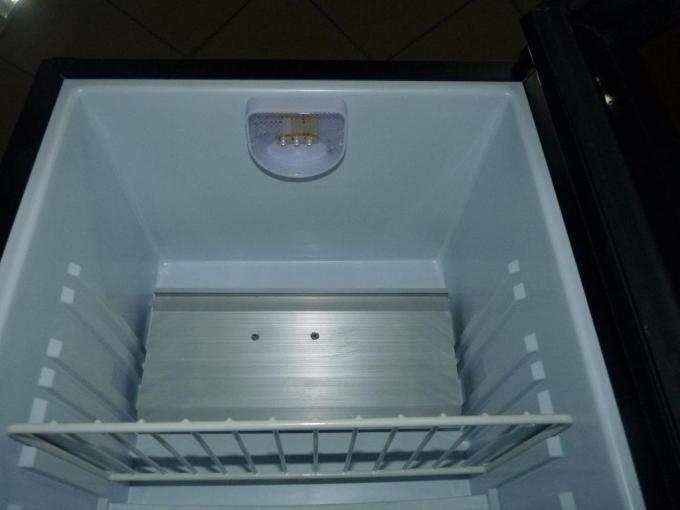 Silver / Black Small Freezer , Hotel Mini Bars 40L With Solid Door