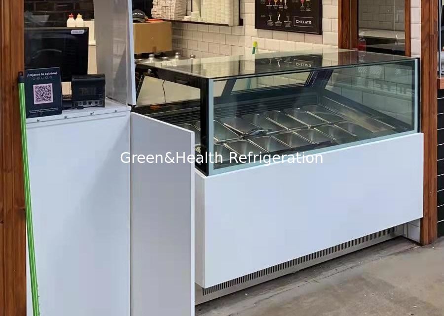 Commercial Ice Cream Display Freezer with 360° Panoramic Visibility Digital Temperature Control and Stainless Steel GN Pans
