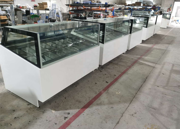 White Color Gelato Patisserie Ice Cream Display Freezer 16 18 Pans