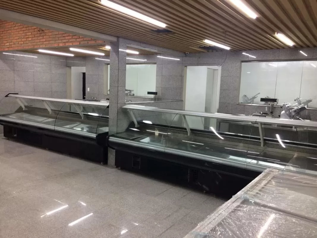 Deli Display Refrigerator Fresh Meat Showcase Cabinet Meat Display Freezer With Curved Glass