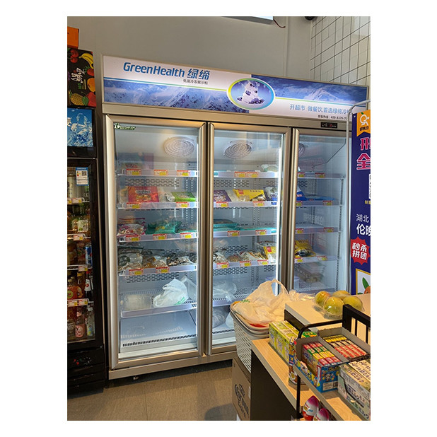 Supermarket / Store With Three Glass Doors Equipped With Unit Freezing Display Refrigerators