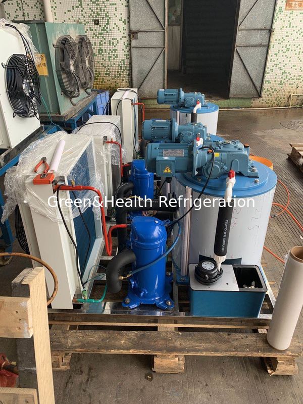 Commercial Seafood Display 1 Ton Flake Ice Maker For Fishery One Year Warranty