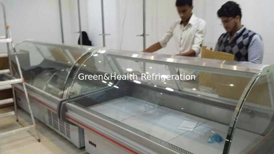 Commercial Deli Display Refrigerator with Fan Cooling Danfoss Compressor and Curved Glass Design