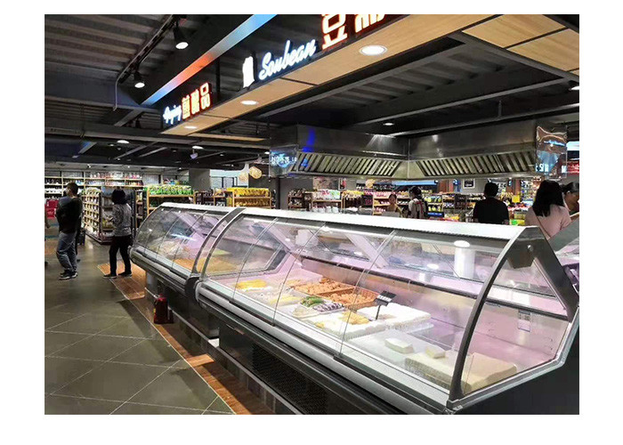 Multifunctional Glass Square Refrigerated Deli Showcase Single temperature Deep Fridge